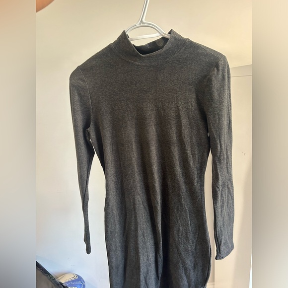 Dress for sale - Picture 2 of 2